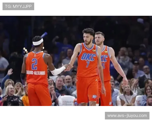 雷霆团队韧性分析:亚历山大缺阵情况下7人得分上双击败雄鹿 雷霆团队韧性分析:亚历山大缺阵情况下7人得分上双击败雄鹿